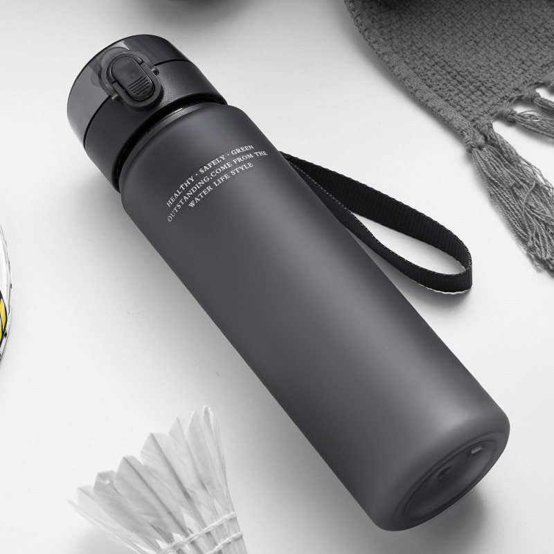 Garrafa de água esportiva BPA  - Sports Equipment Brands avaliação e preço