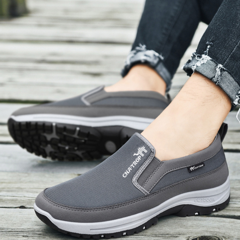 Sapatos casuais masculinos de  - Sports Equipment Brands avaliação e preço